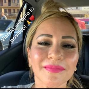 Meet your Posher, Lucy